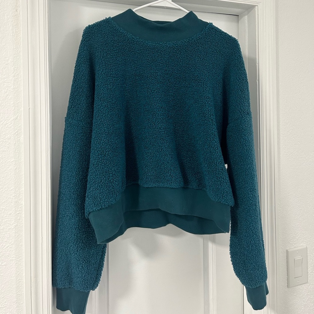 Blue Fleece Cropped Sweater